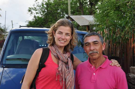 Com o Luis, nosso guia no day tour que fizemos em Rapa Nui (ou Ilha de Páscoa), território chileno no meio do Oceano Pacífico